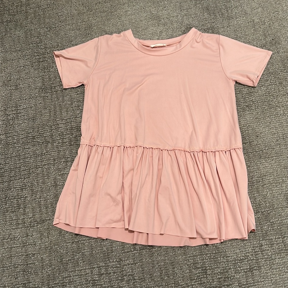 Ruffle Bottom Dusty Pink Tee